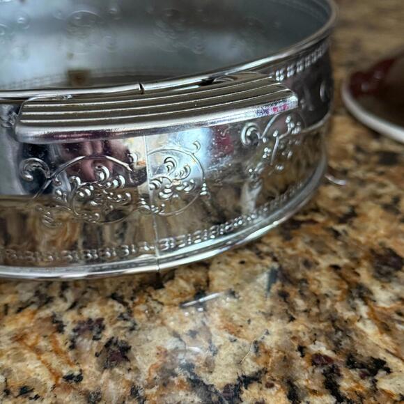 Red Round Ceramic Casserole Baking Dish w/Lid In Stainless Steel w/Handles USA - Picture 10 of 16